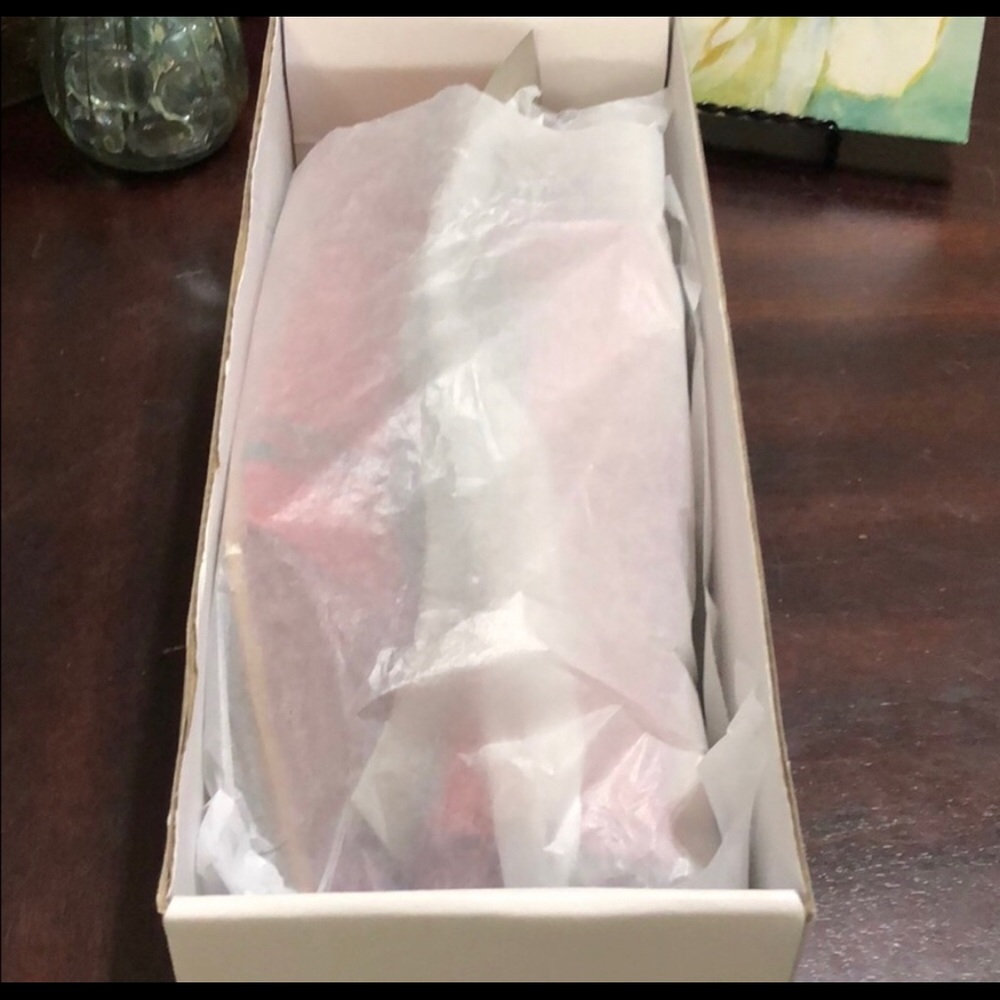 Red Crayon Flats by I Heart - Picture 5 of 5